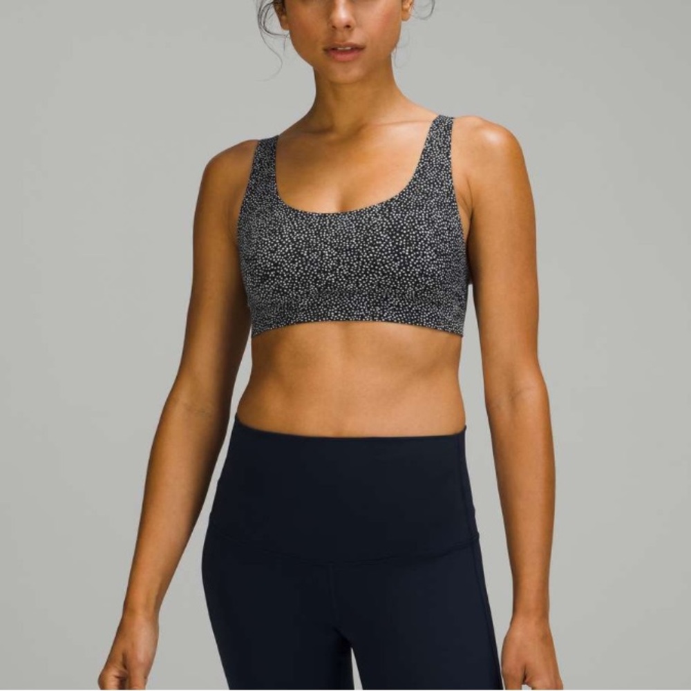 Lululemon In Alignment Straight Strap Bra
Double Dimension Starlight Black